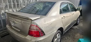 Toyota Corolla 2003 Gold