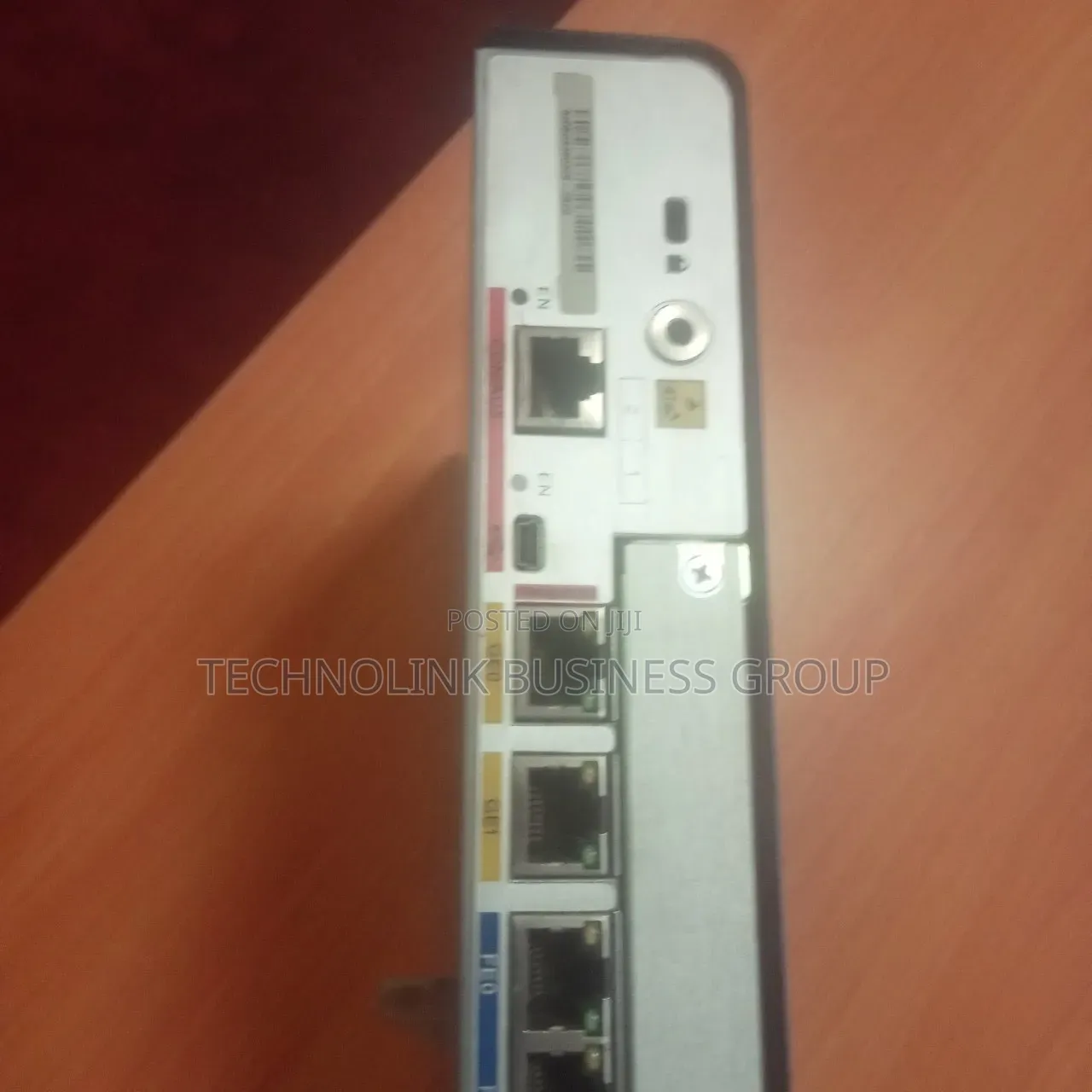 Huawei Ar1220 Enterprise Router - በጥሩ ሁኔታ ላይ ያለ (Excellent Condition)