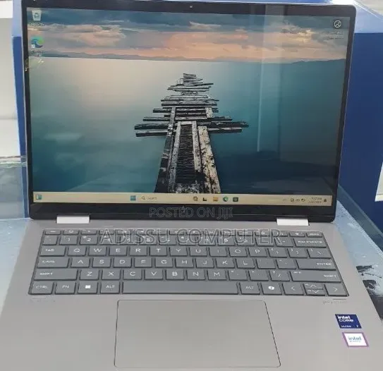 New Laptop HP 32GB Intel Core Ultra 7 SSD 1T