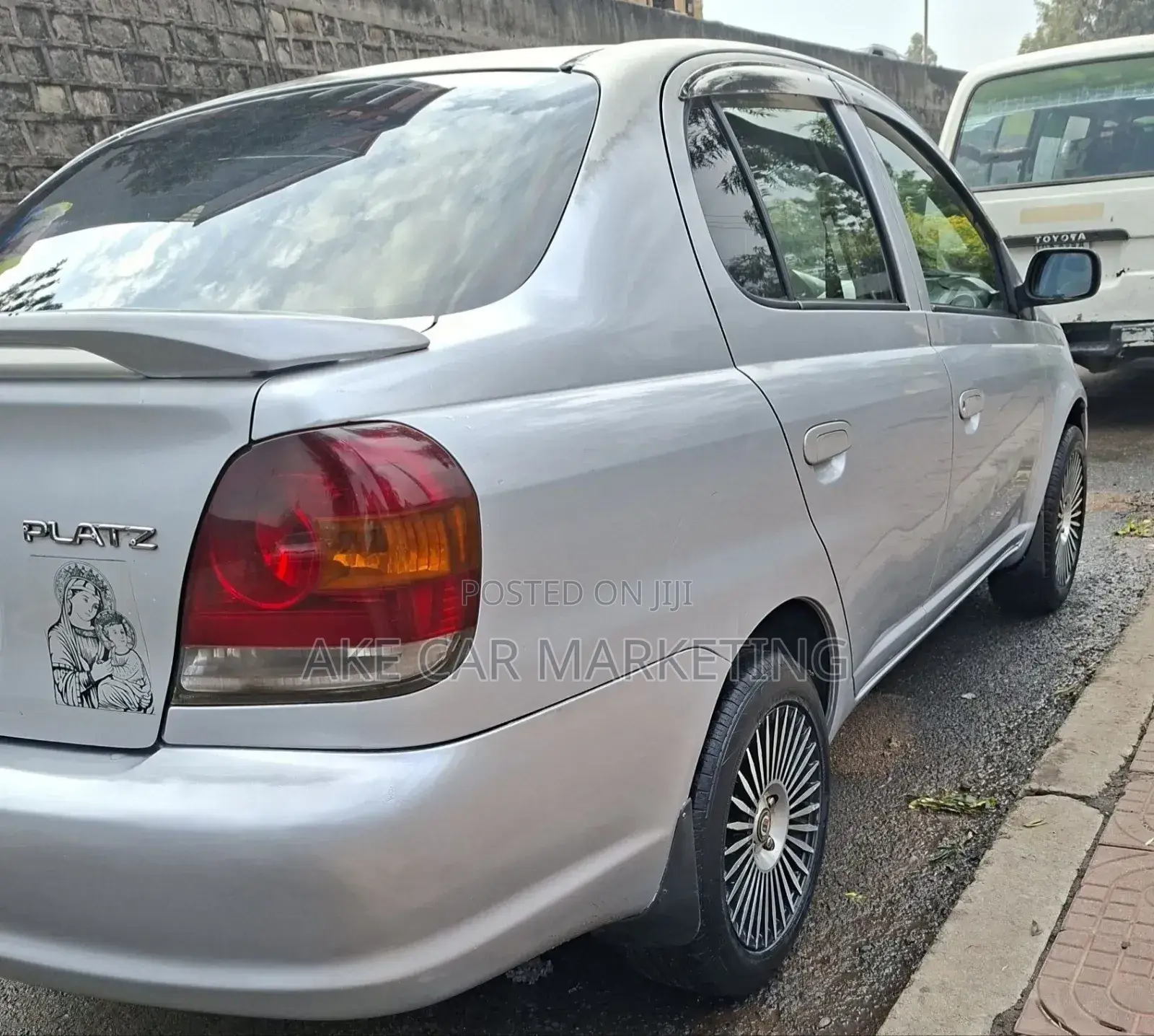 Toyota Platz 2005 Silver