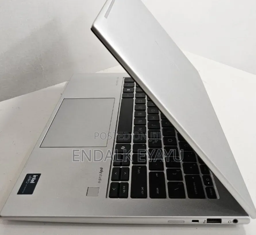 New Laptop HP EliteBook 840 G11 16GB Intel Core Ultra 7 SSD 512GB