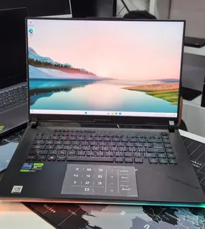 New Laptop Asus ROG Strix G18 32GB Intel Core i9 SSD 2T