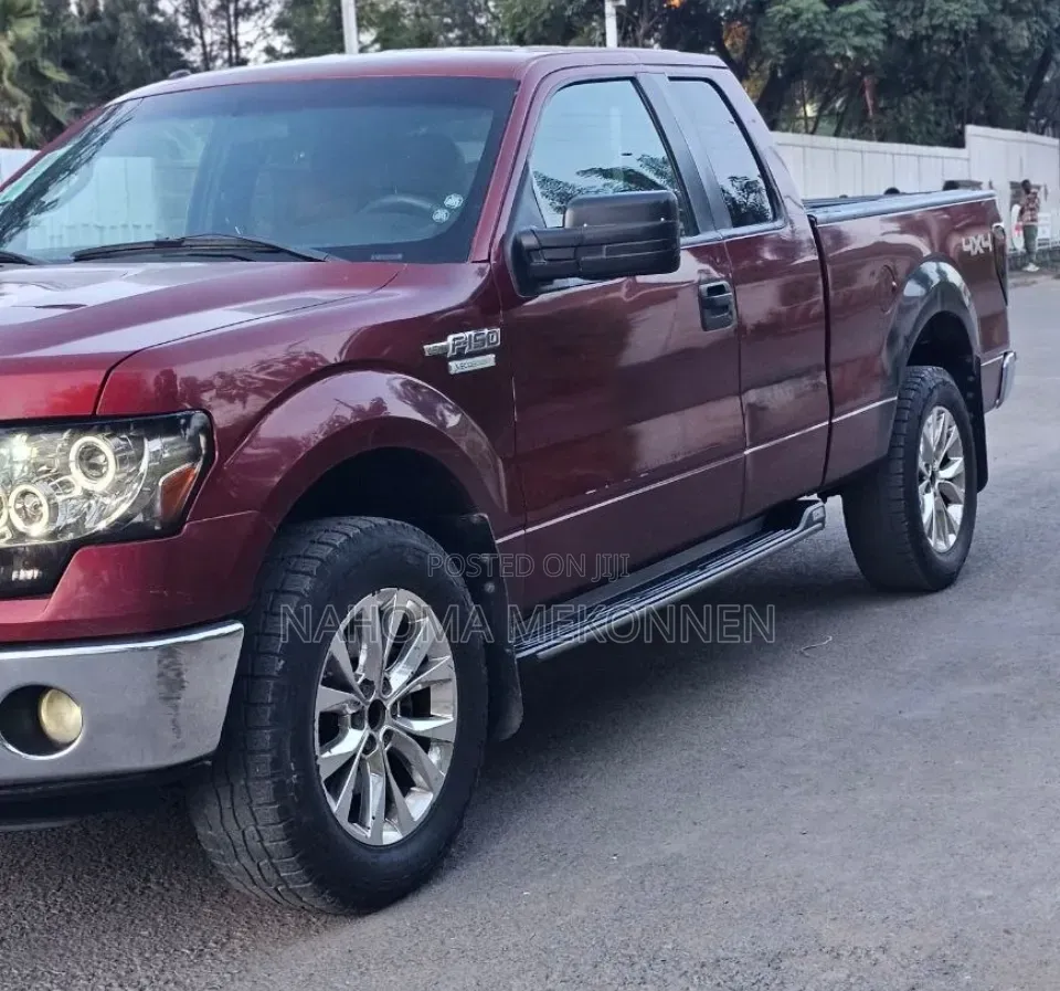 Ford F-150 2014 Red