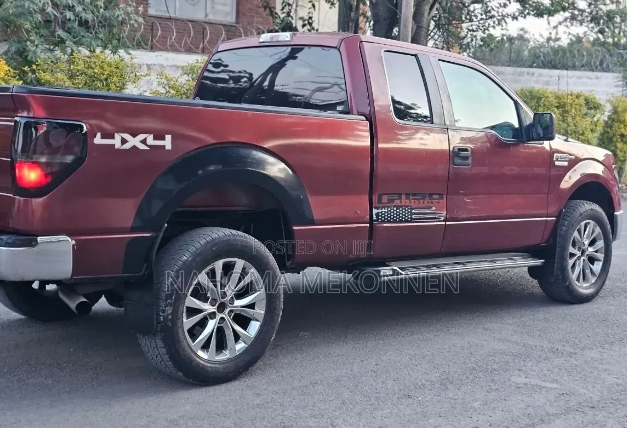 Ford F-150 2014 Red