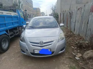 Toyota Yaris 2007 Silver