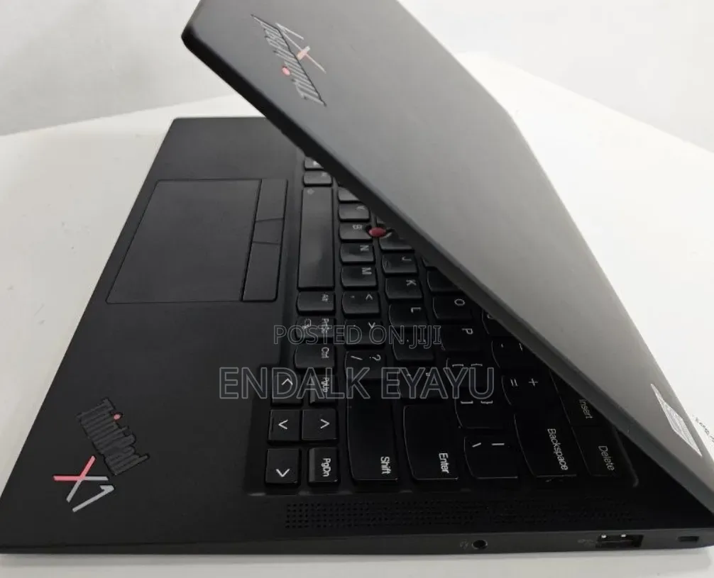 New Laptop Lenovo ThinkPad P14s 16GB Intel Core i7 SSD 512GB