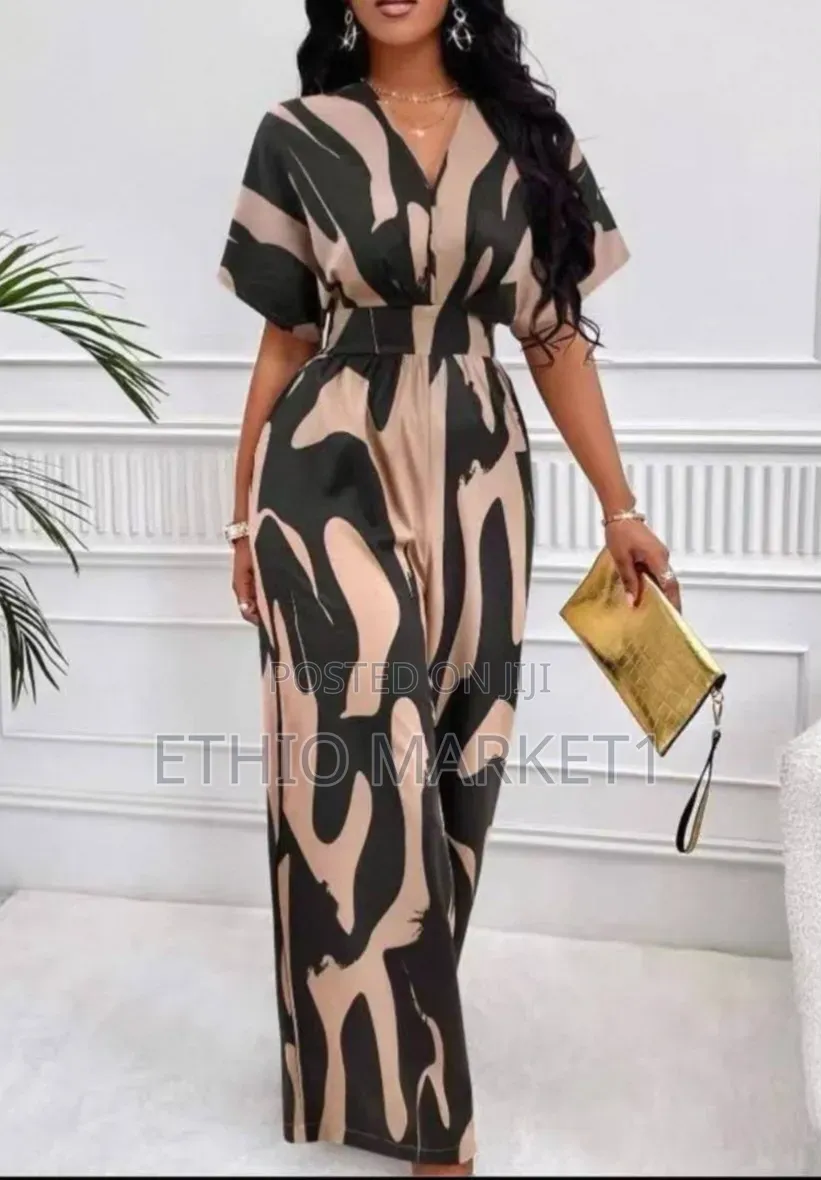 Beautiful and Trendy Women's Abstract Print Jumpsuit