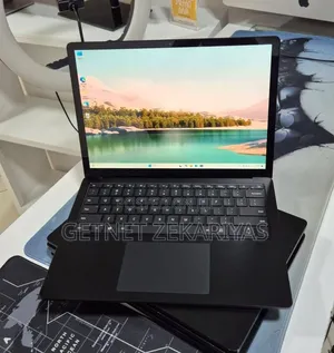 New Laptop Microsoft Surface Laptop 3 16GB Intel Core i5 SSD 256GB