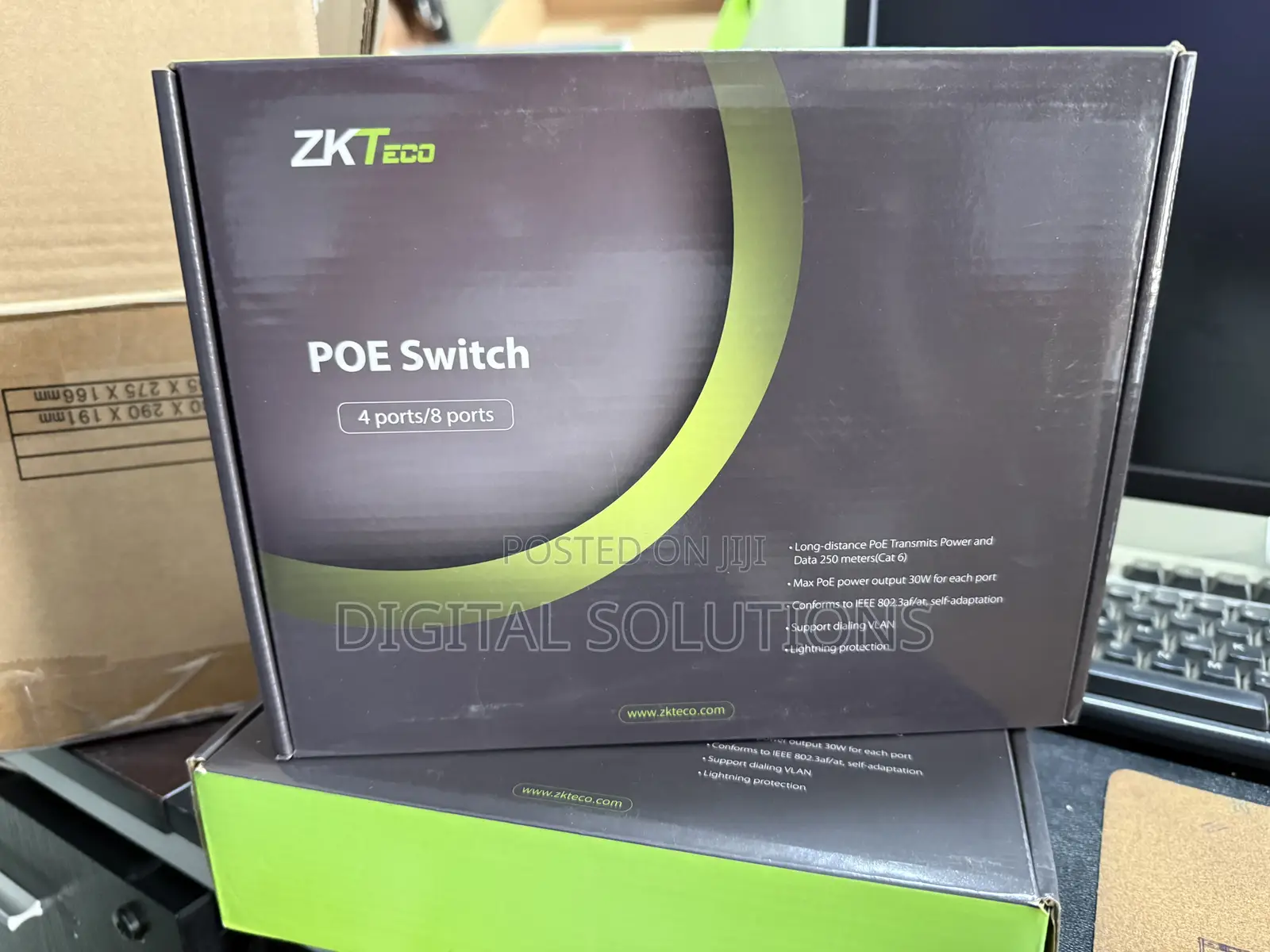 ZKTeco 10-Port PoE Switch Featuring 8 PoE Ports and 2 Uplink
