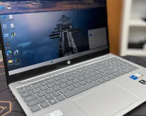 New Laptop HP Stream Notebook 16GB Intel Core i7 SSD 512GB