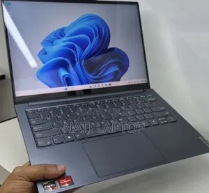 New Laptop Lenovo 16GB AMD Ryzen 7 SSD 512GB