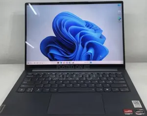 New Laptop Lenovo 16GB AMD Ryzen 7 SSD 512GB