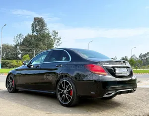 Mercedes-Benz E200 2019 Black