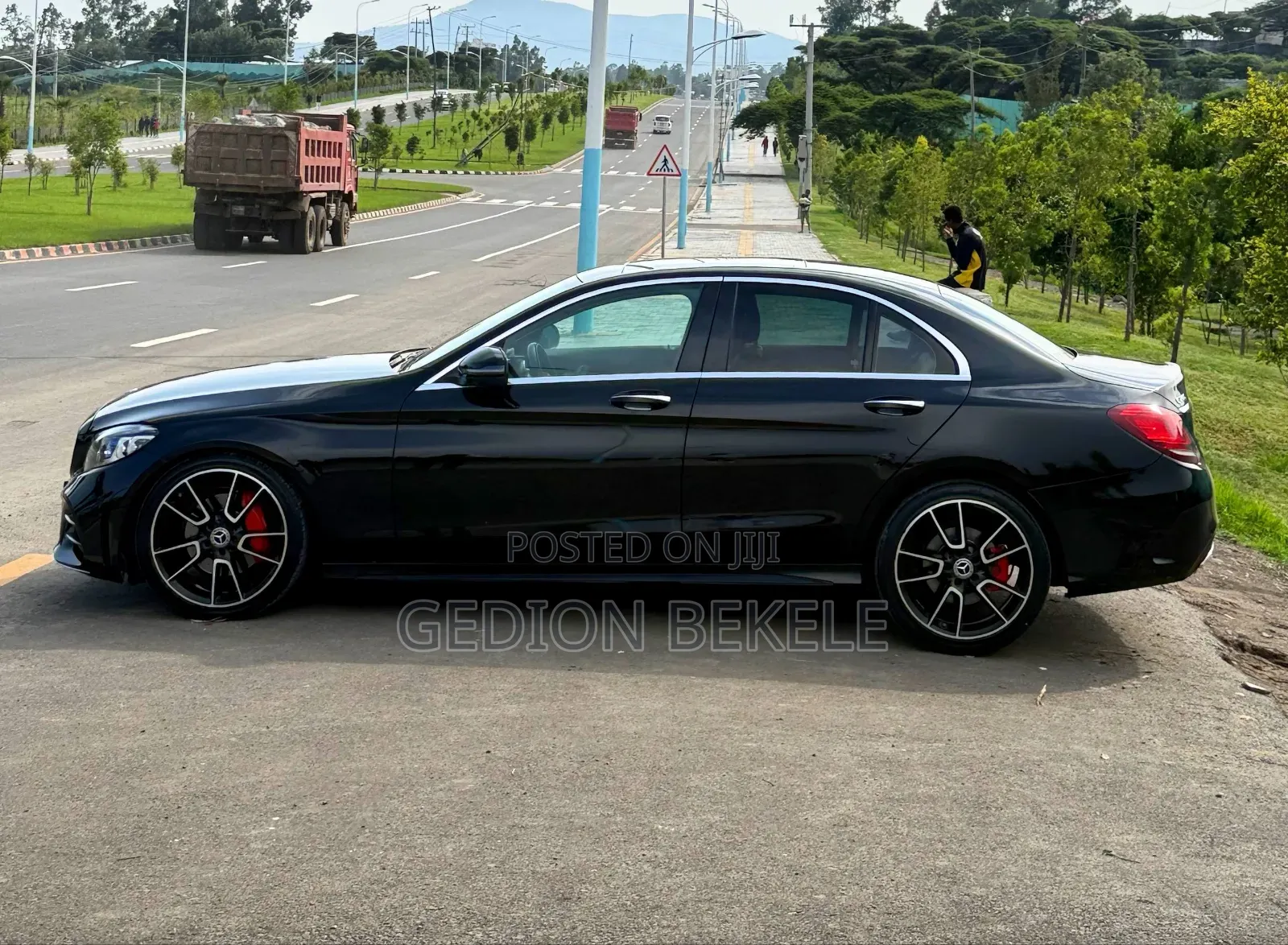 Mercedes-Benz E200 2019 Black