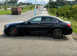Mercedes-Benz E200 2019 Black