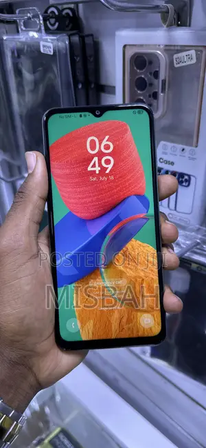 Samsung Galaxy M33 128 GB Green
