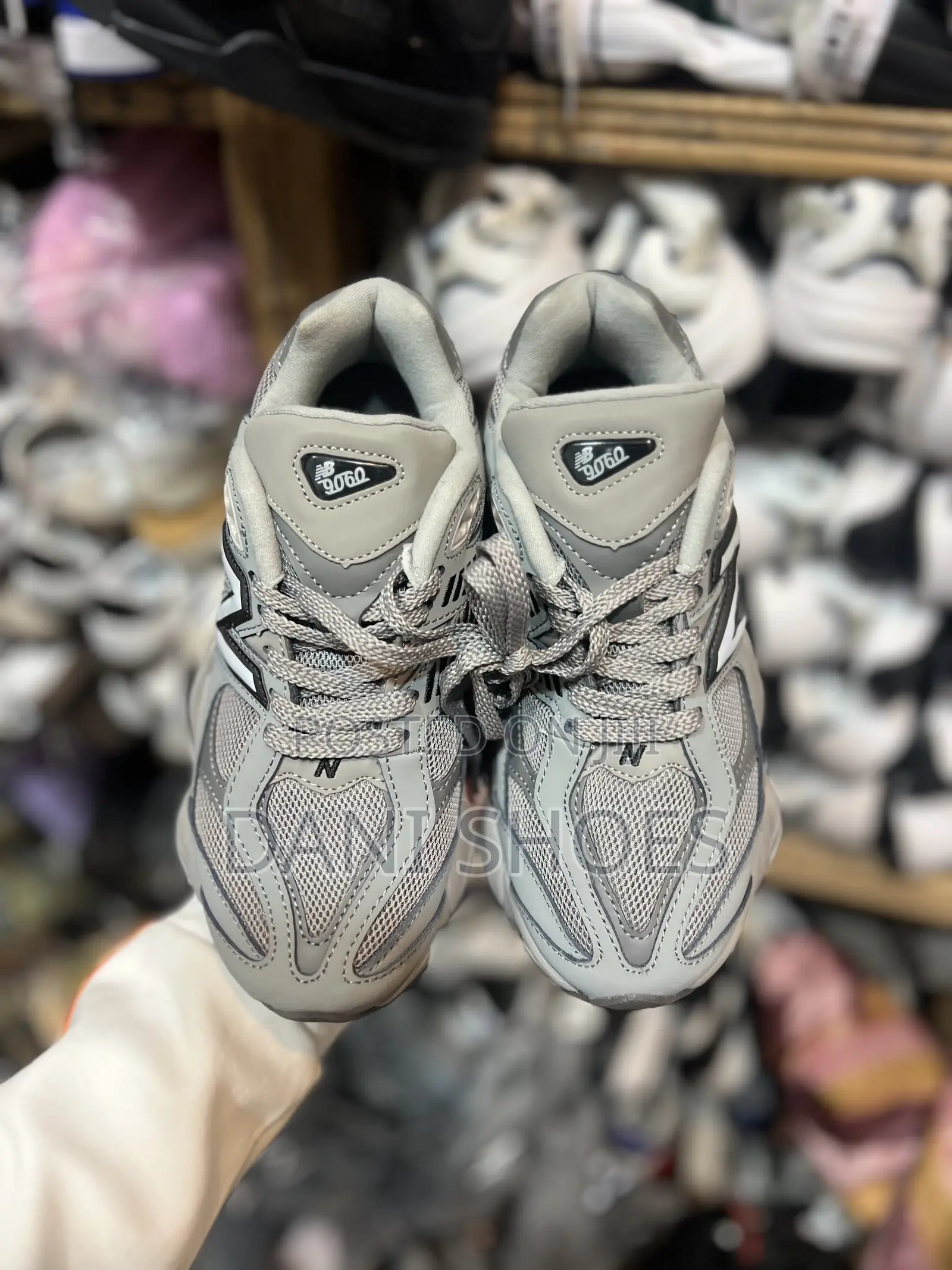 New Balance 9060