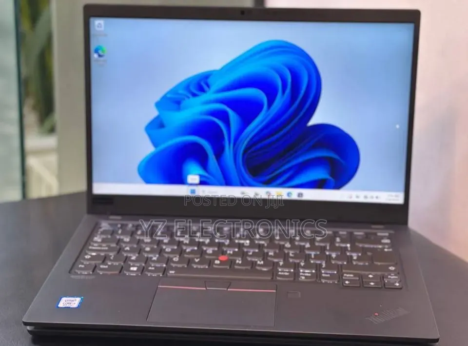 New Laptop Lenovo ThinkPad X1 Carbon 16GB Intel Core i5 SSD 512GB