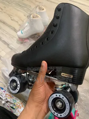 Metroller Classic Black Quad Roller Skates