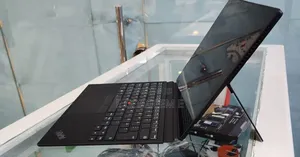 New Laptop Lenovo 8GB Intel Core i5 SSD 256GB