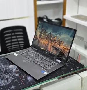 New Laptop HP Envy x360 16GB Intel Core i7 SSD 512GB