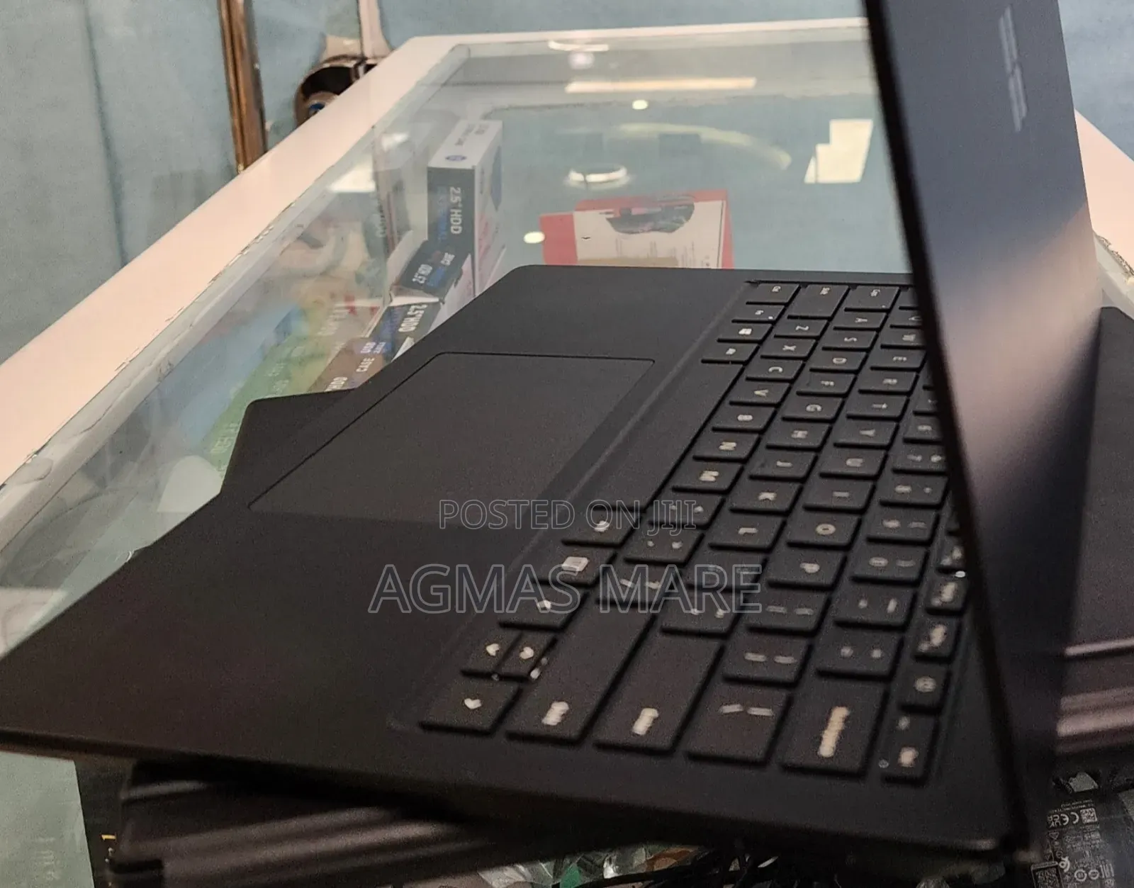 New Laptop Microsoft Surface Laptop 3 8GB Intel Core i5 SSD 256GB
