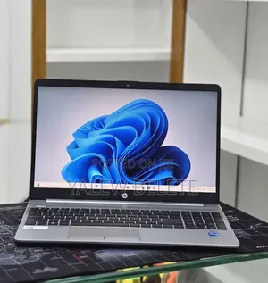 New Laptop HP Stream Notebook 8GB Intel Core i5 SSD 512GB