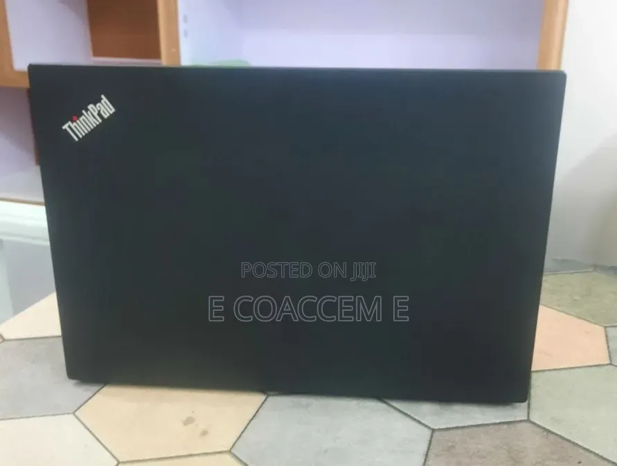 New Laptop Lenovo 16GB AMD Ryzen 5 SSD 512GB