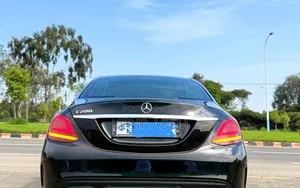 Mercedes-Benz C200 2019 Black