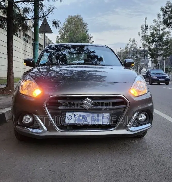 Suzuki Dzire 2023 Gray