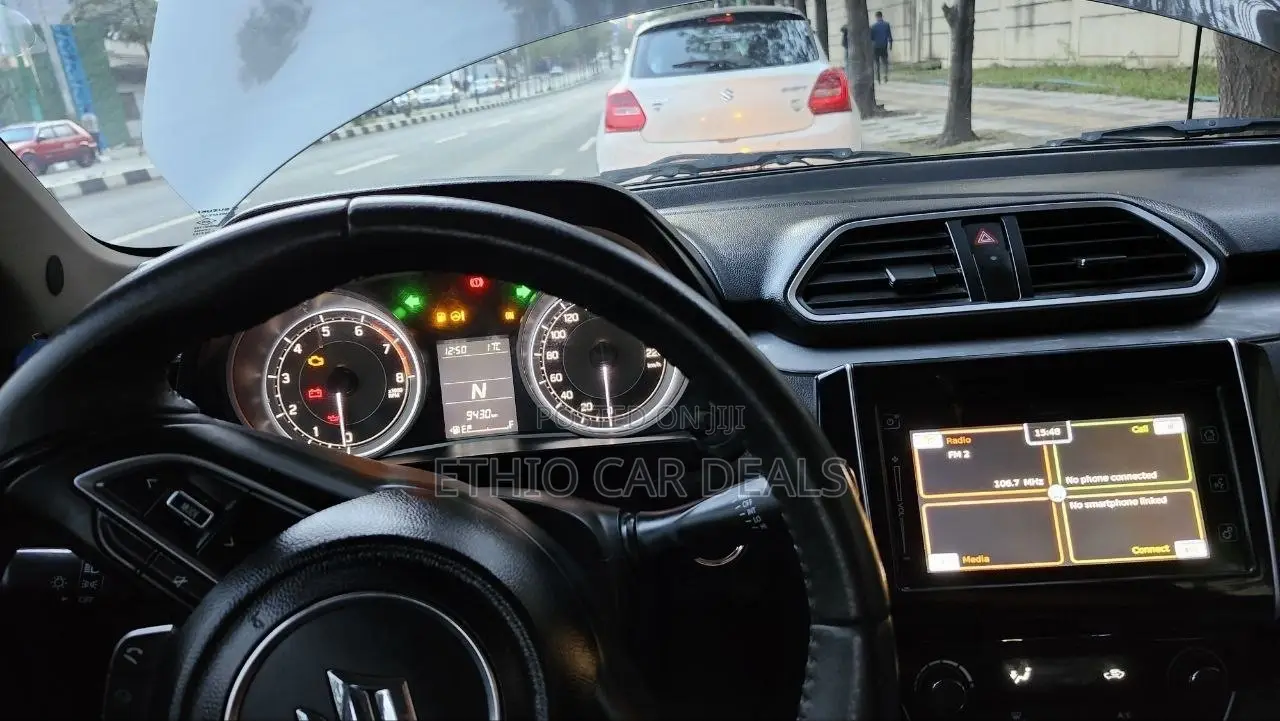 Suzuki Dzire 2023 Gray