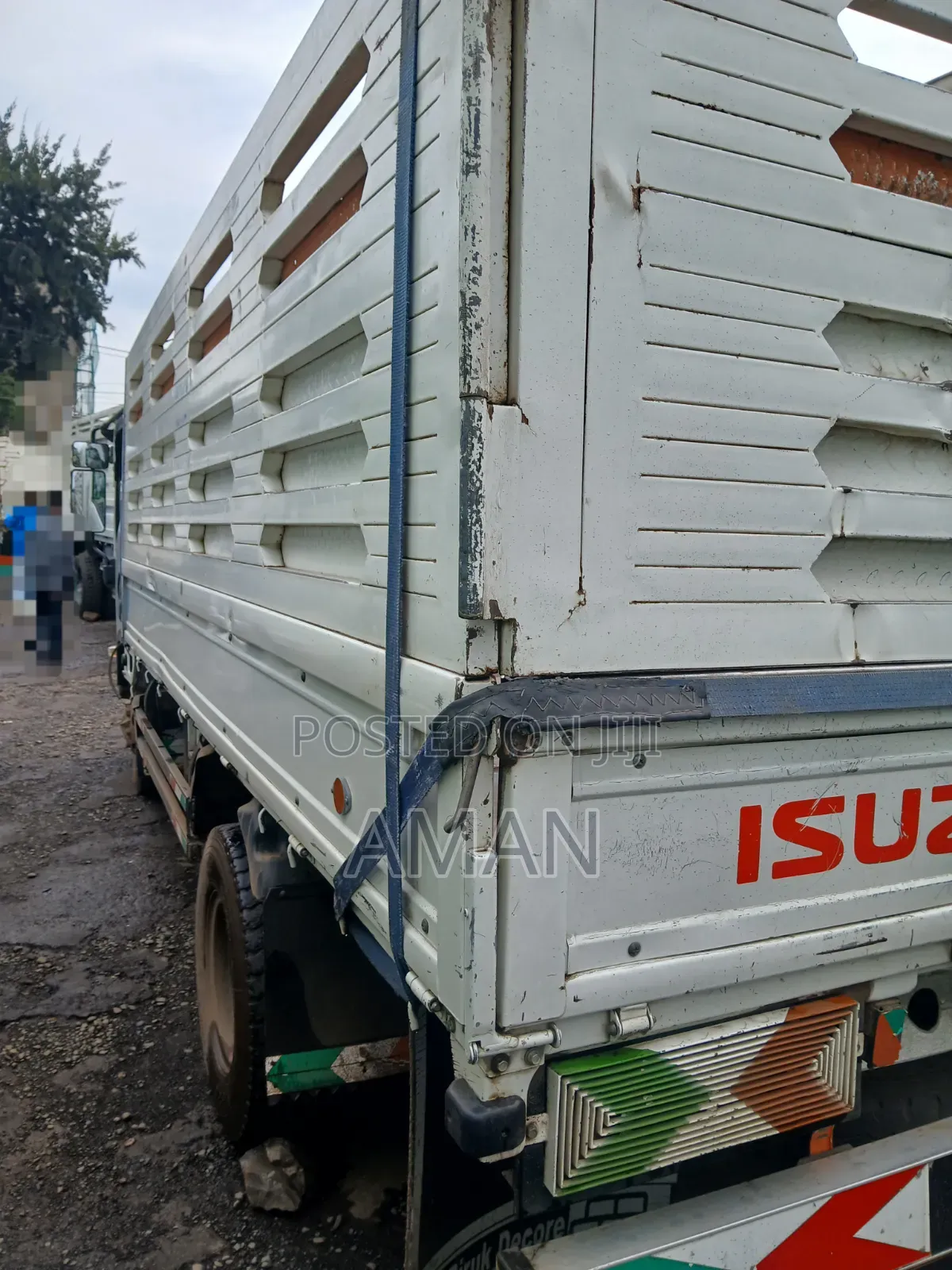 Obama Isuzu
