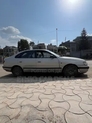Toyota Carina E 1992 Silver