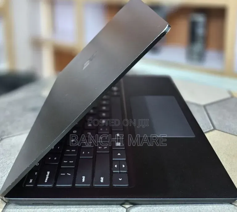New Laptop Microsoft Surface Laptop 4 16GB Intel Core i7 SSD 512GB