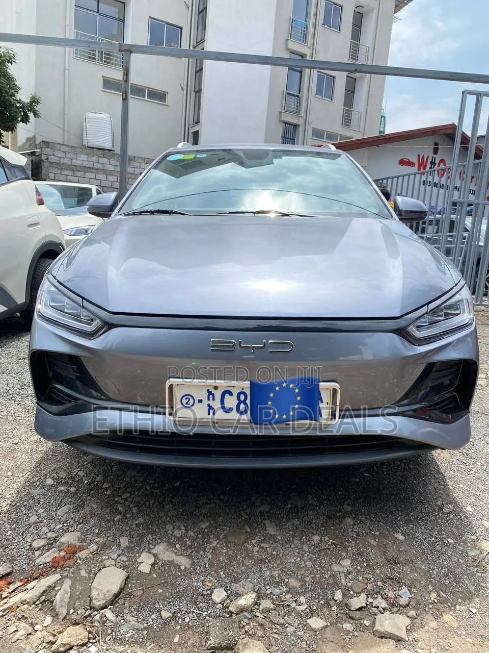 BYD E2 43 kWh 94 hp FWD 2025 Gray