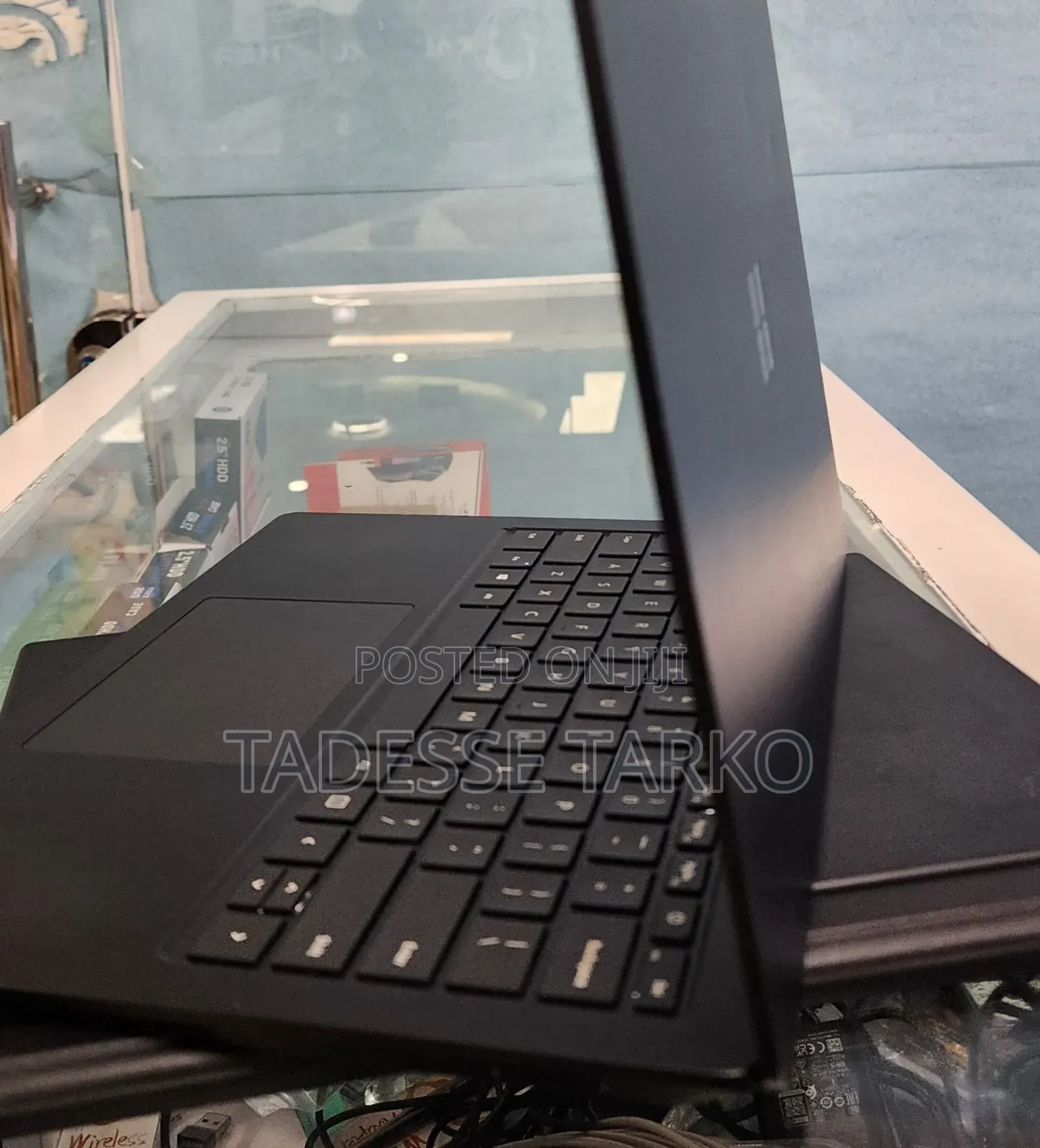 New Laptop Microsoft Surface Laptop 3 8GB Intel Core i5 SSD 256GB