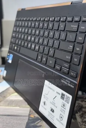 New Laptop Asus Zenbook 14 16GB Intel Core i7 SSD 512GB
