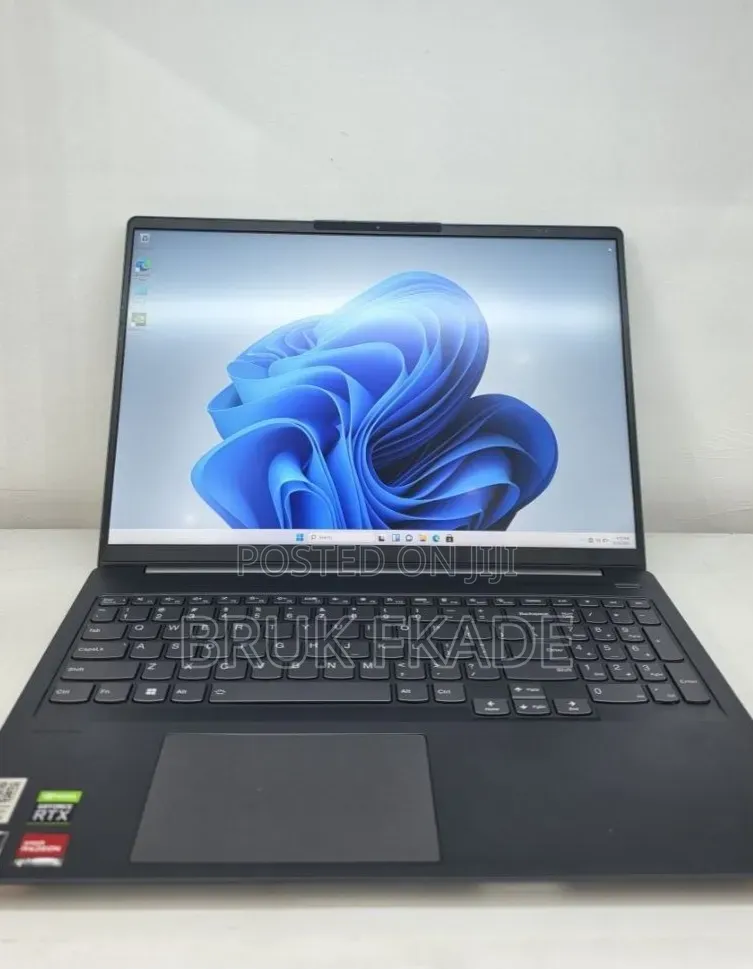 New Laptop Lenovo IdeaPad Flex 15 16GB AMD Ryzen 7 SSD 512GB