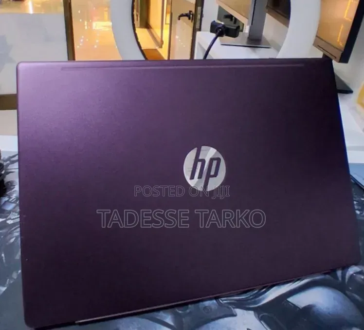 New Laptop HP Pavilion 14 8GB Intel Core i5 SSD 512GB