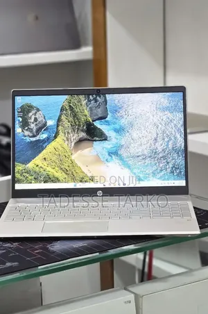 New Laptop HP Pavilion 15 8GB Intel Core i5 SSD 512GB