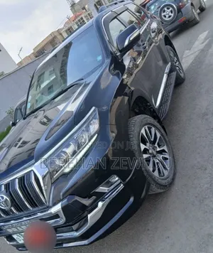Toyota Land Cruiser 2021 Black