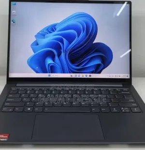 New Laptop Lenovo 16GB AMD Ryzen 7 SSD 512GB