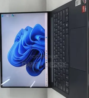 New Laptop Lenovo 16GB AMD Ryzen 7 SSD 512GB
