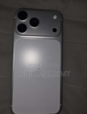 New Apple iPhone 17 Pro Max 256 GB Silver