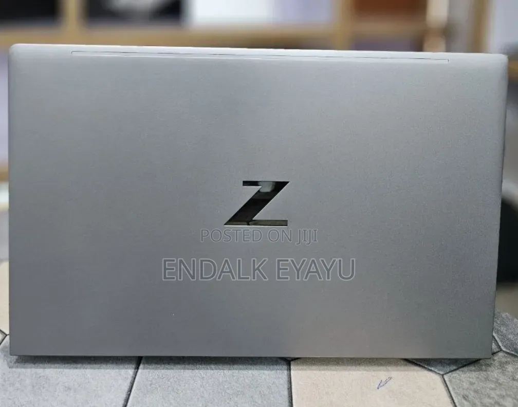 New Laptop HP ZBook 15 16GB Intel Core i7 SSD 1T