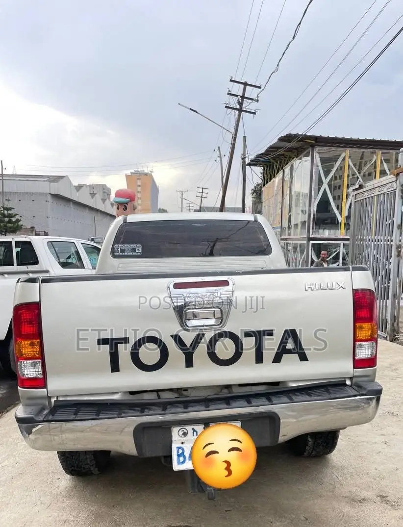 Toyota Hilux 2007 Silver