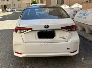 Toyota Corolla 2022 White