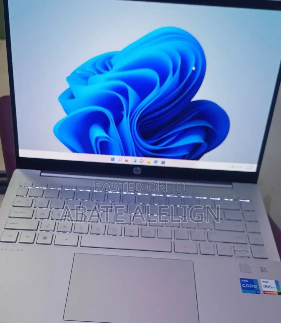 New Laptop HP Pavilion 14 16GB Intel Core i5 SSD 512GB