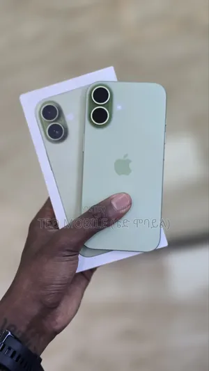 New Apple iPhone 17 256 GB