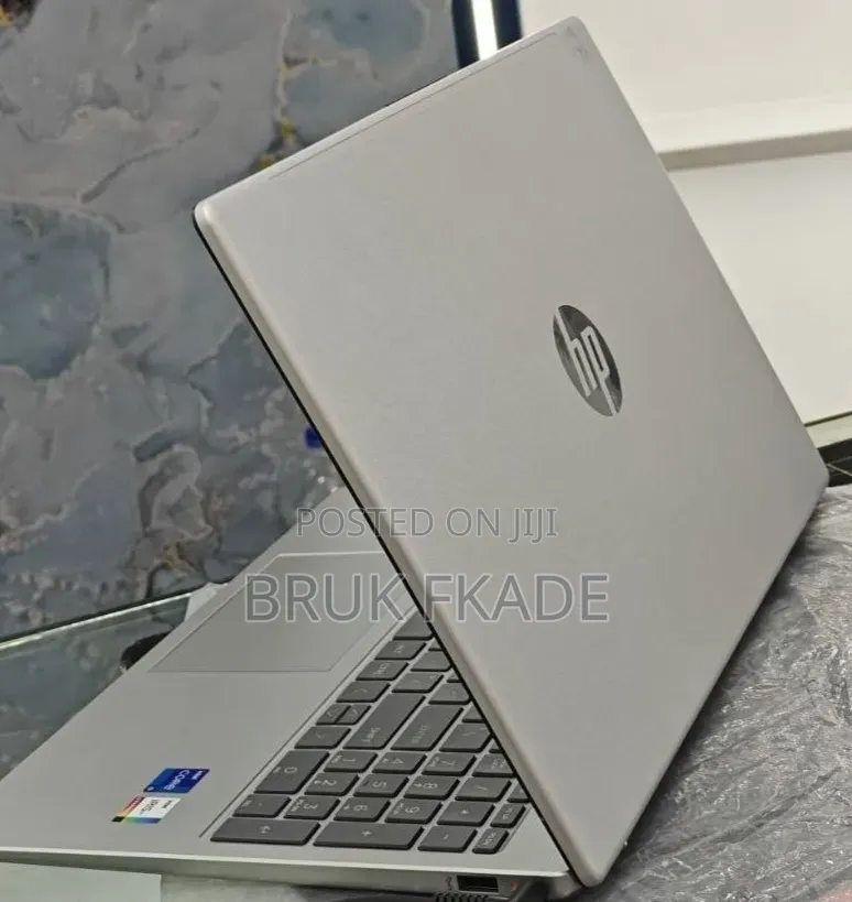 New Laptop HP Stream Notebook 16GB Intel Core i5 SSD 1T